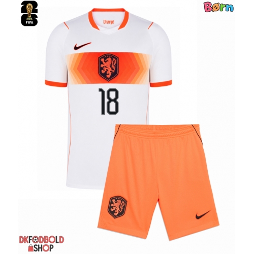 Holland Donyell Malen #18 Udebanesæt Børn VM 2026 Kort ærmer (+ korte bukser)